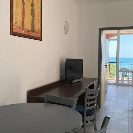 Apartman Carina Beach - 4 People Napospart
